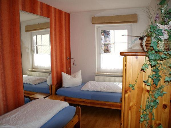 Jenny'S Ferienwohnungen Bad Salzungen Bagian luar foto